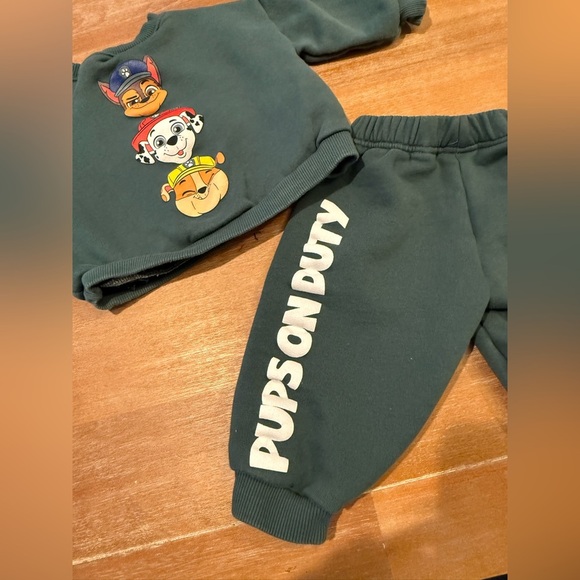 ZARA Toddler Paw Patrol Green Sweatsuit size 1 1/2 years 18M - Picture 7 of 10